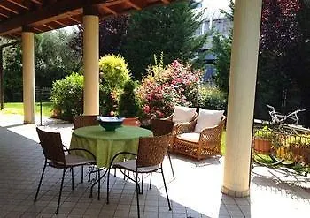 A Casa Di Manu B&B Desenzano del Garda 2*,