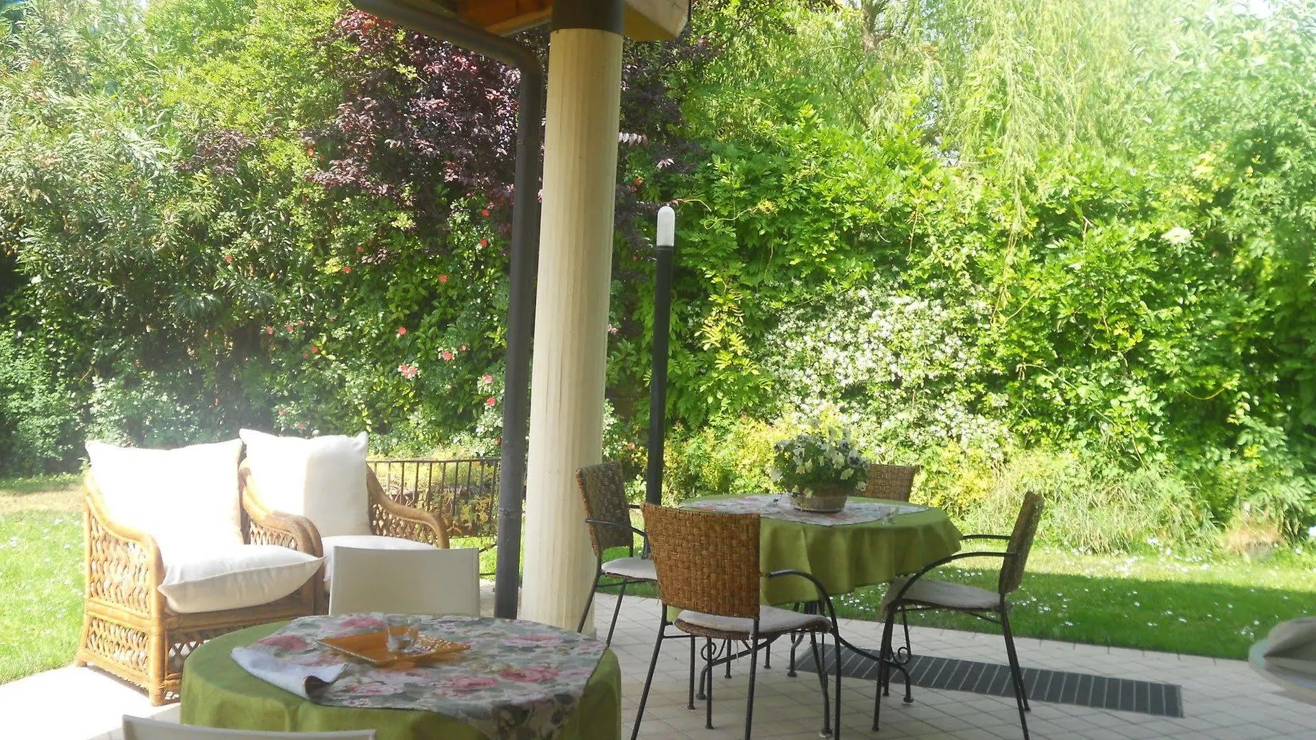 A Casa Di Manu B&B Desenzano del Garda